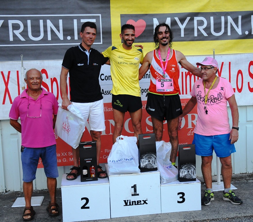 PODIO ASSOLUTI PINK RACE